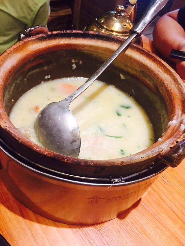 金稻园砂锅粥(向西店)