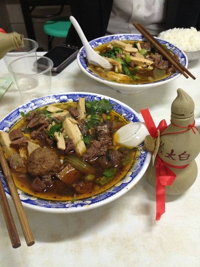 东北老家菜铁锅炖(尚俭路店)