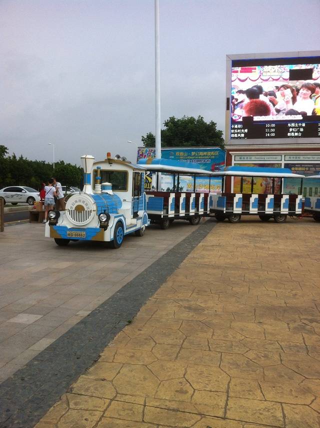 东哥大碗粥(三洪奇店)
