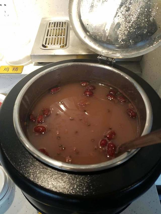 沂水天鹅小火锅(中房长安国际店)