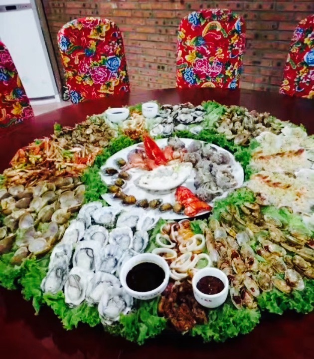 小蔡海鲜家常菜馆