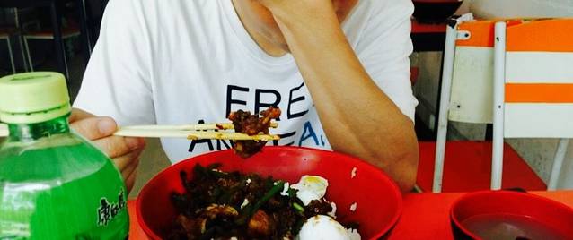 猪脑壳盒饭专店(东江店)