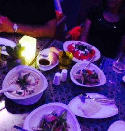 Luna Lanai Restaurant