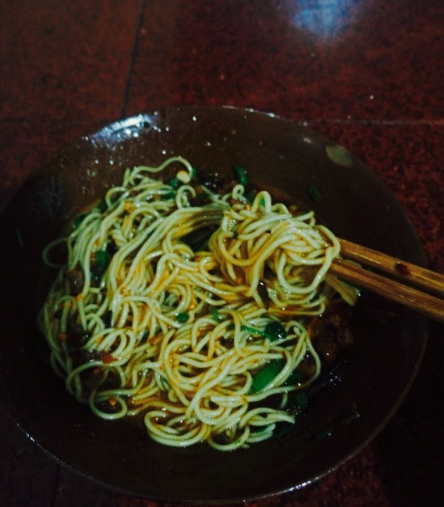 七村姊妹面庄(铁马公寓店)