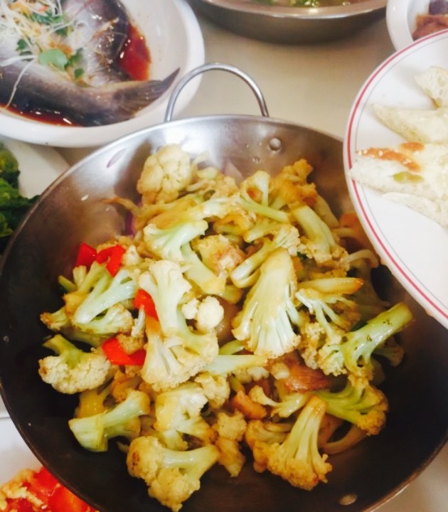 世纪星假日酒店餐厅