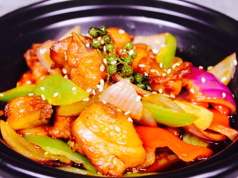 南云上品瓦香鸡米饭