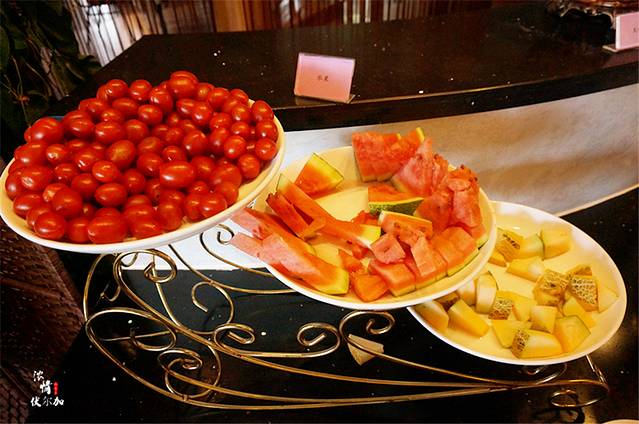 伏尔加庄园米尼阿久尔餐厅