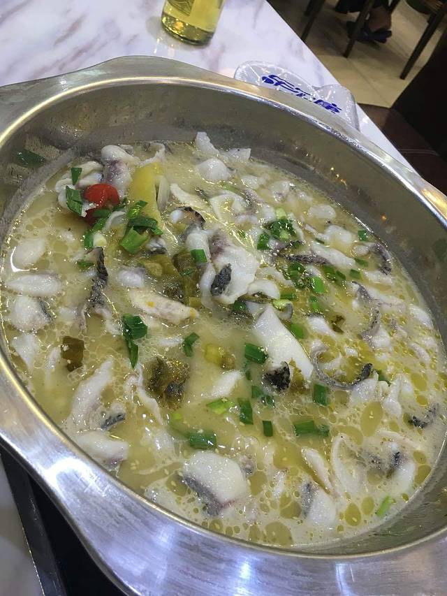 捉鱼吃酸菜鱼(永隆金街店)