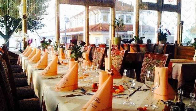 Asia Restaurant Hanoi Xua