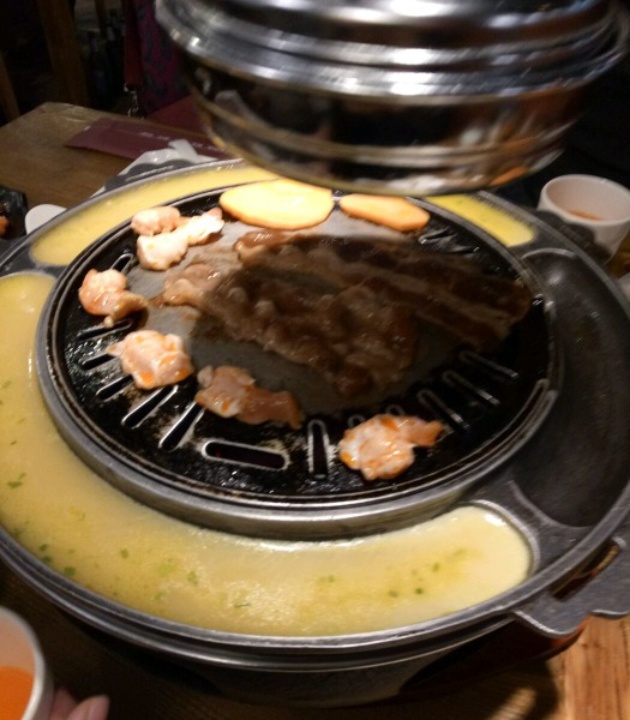 弘盛碳火围炉烤肉(南十店)