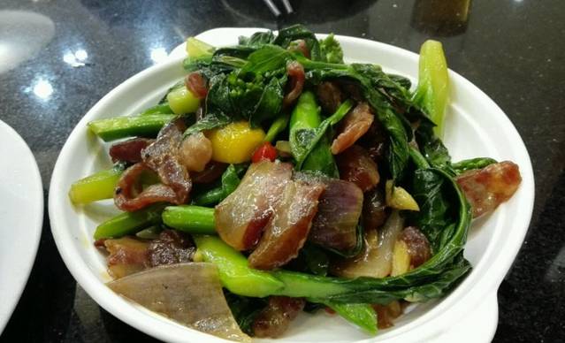 暖记煲仔饭(塘角村店)