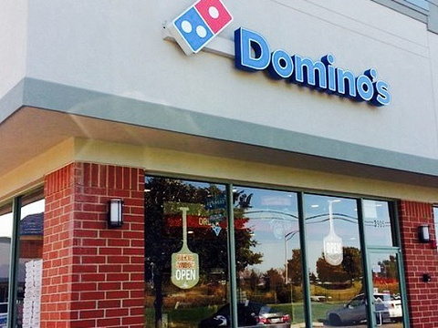 dominos pizza
