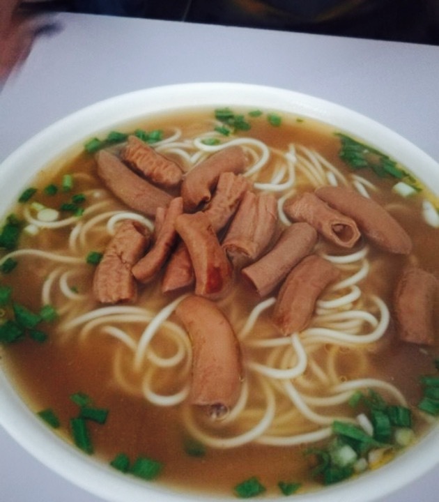 马鞍小肠牛肉面