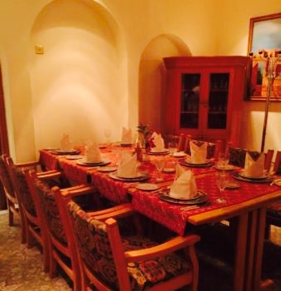 Le Tarbouche Lebanese Restaurant