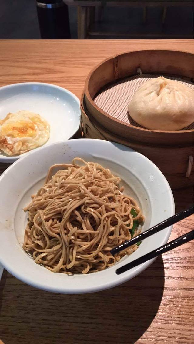 东园小馆(佳家花园店)
