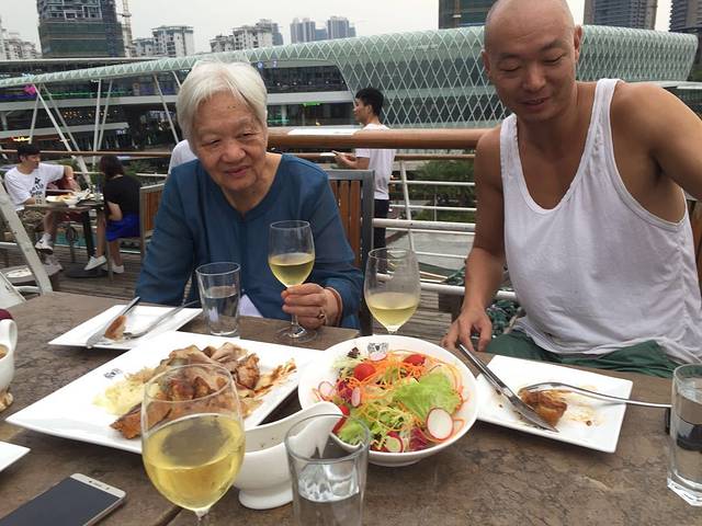 海上世界-明华轮