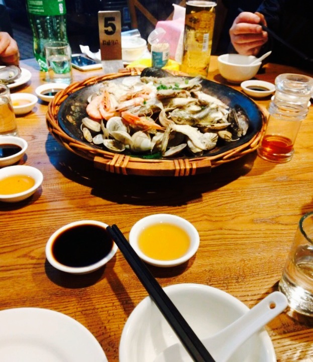 绿洲海鲜大排档(周巷店)