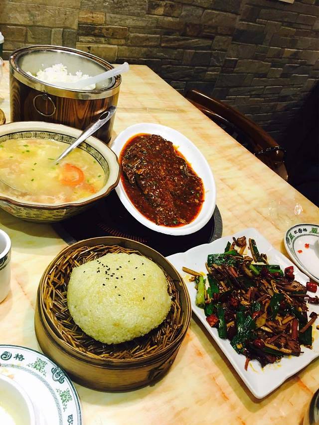 三分银辣之源正宗贵州菜