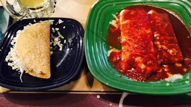 El Azteca Mexican Restaurant