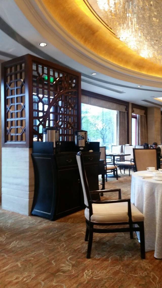 千鹤日本料理(穿山路店)