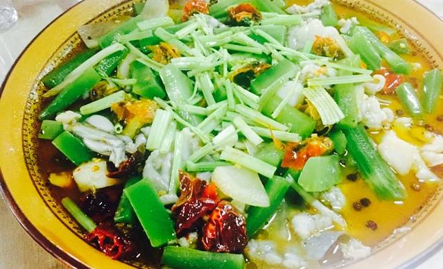 倪二娃·老牌正宗川菜(湖滨南路店)