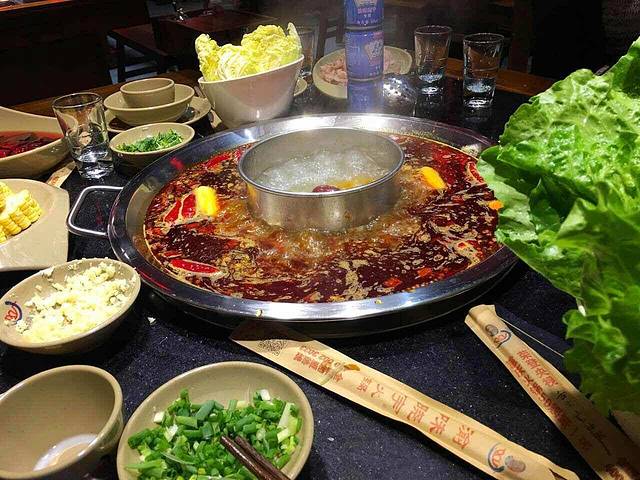 渝味晓宇(宇雷路店)