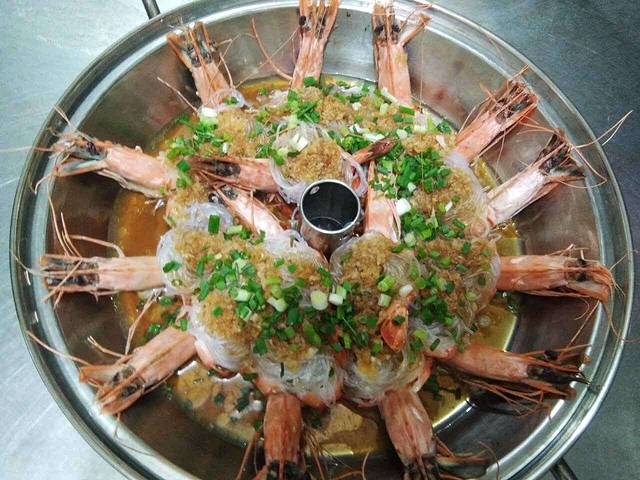 周记骨汤酸菜鱼(堡镇店)