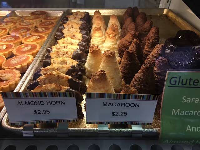 Birkholm's Bakery & Cafe