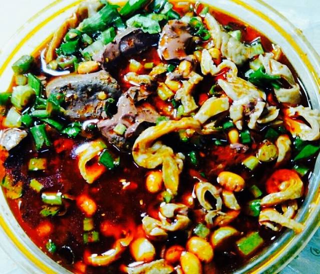 大邑特色肥肠血旺(航港路店)