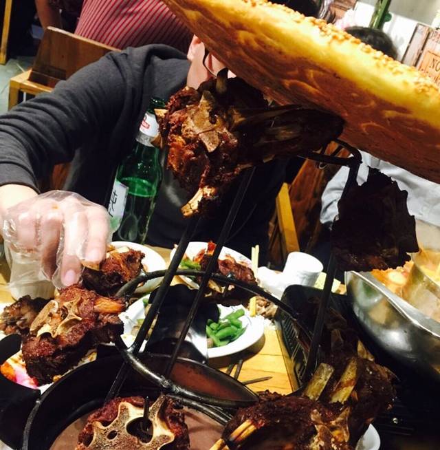 老冯烤羊蝎子馆(黄河道店)