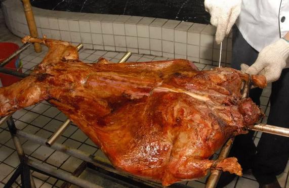 马老六清真餐饮·宴会厅(万辉店)