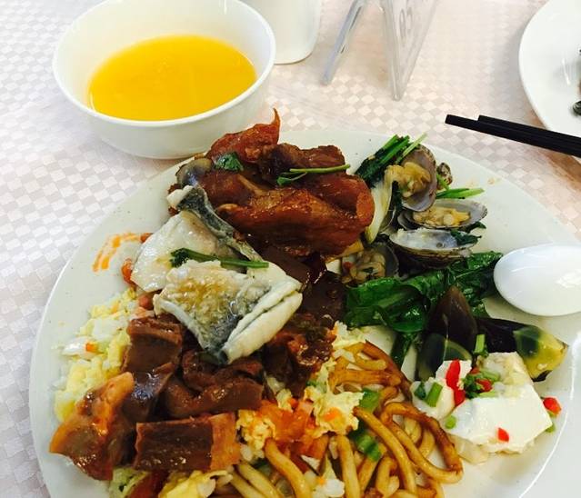 贵苑大酒店自助餐厅