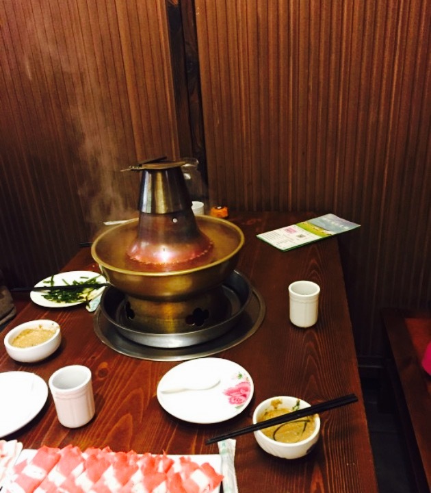 木苑格传统乌拉火锅.夜宵 真理道店