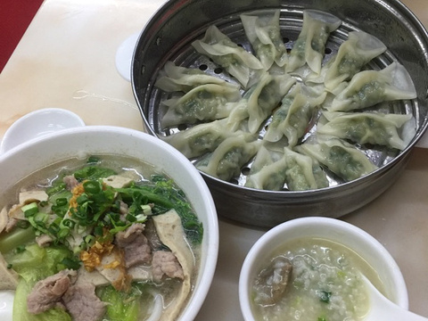 天天咸骨粥饺子王