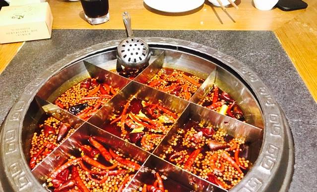 见涨·UPOT重庆老火锅