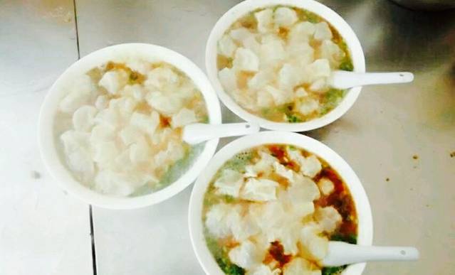 宣堡正宗小小馄饨店(宣堡北街店)