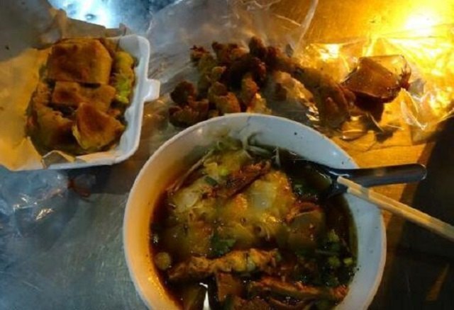 Hua Raw Night Market