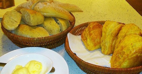 JUST HOT佳禾欧包(宝善街店)