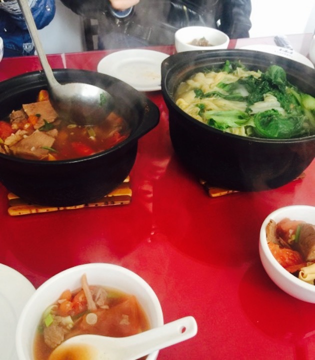 鸿宇砂锅(海阳商城店)