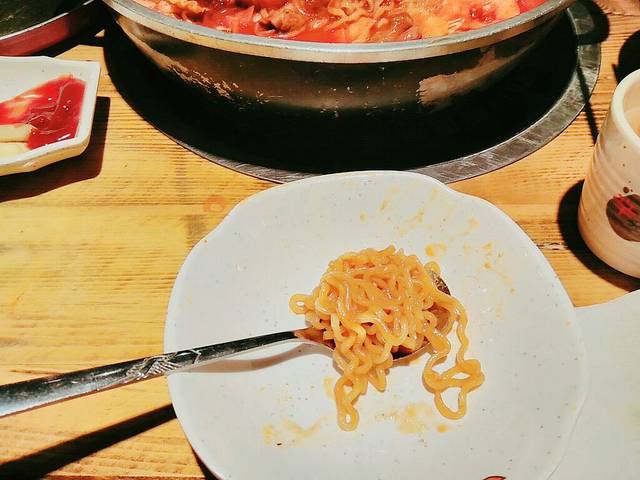 辛明堂洞芝士年糕火锅(世茂广场店)