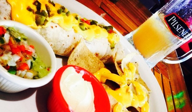 Fanaticos Sports & Grill