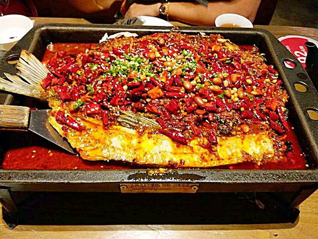 江边城外烤全鱼(中山龙之梦店)