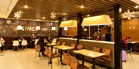 魏家凉皮(北京南站店)