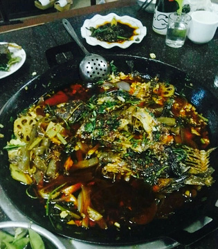 泸州特色豆花烤鱼