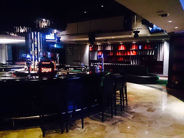 Bar Deja Vu