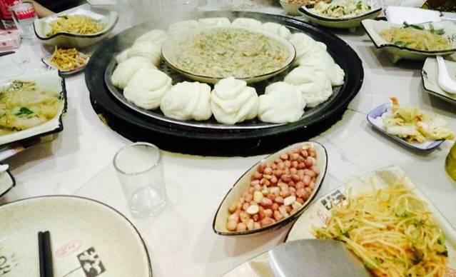 老渔翁笨锅炖(迎宾路总店)