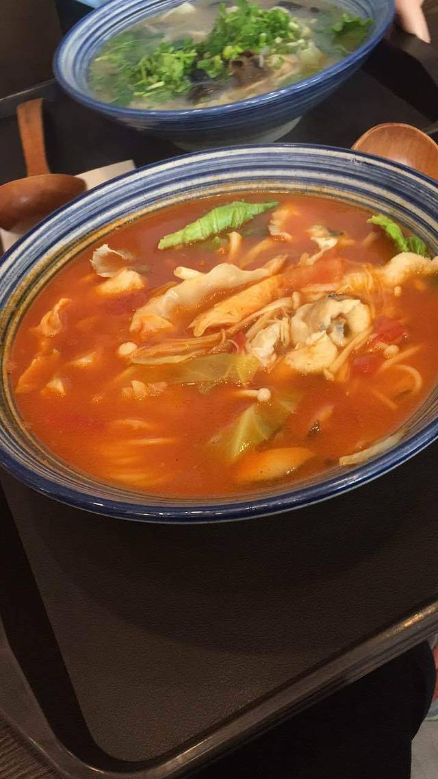 张无忌火锅米线(紫荆花广场店)