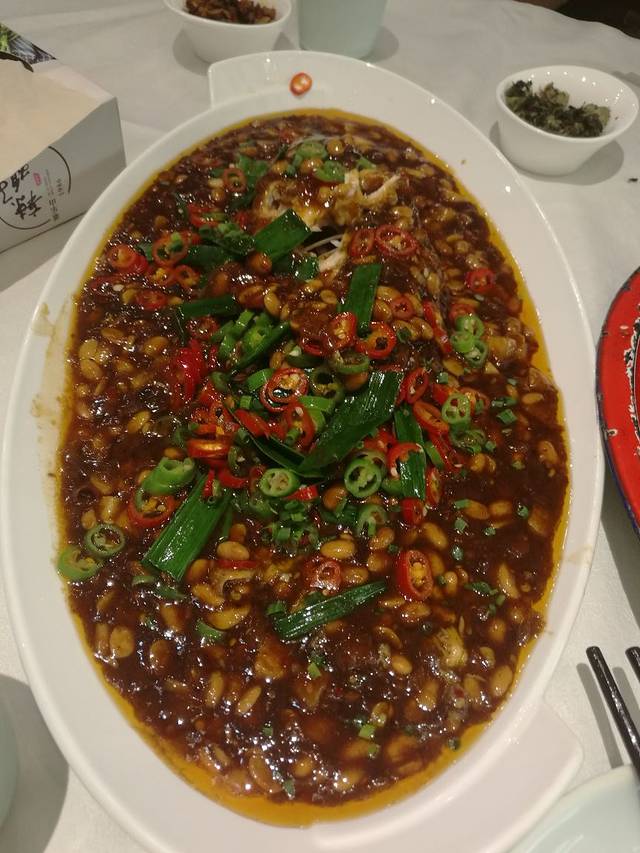 歌乐山辣子鸡&重庆本地特色菜(解放碑店)