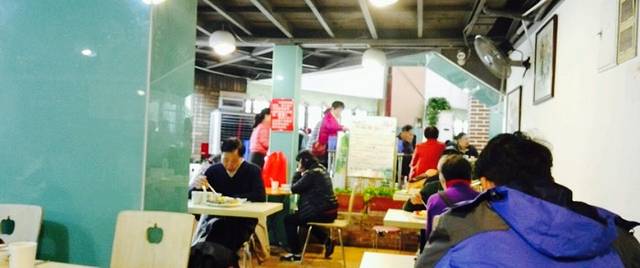 日日城素食(大良店)