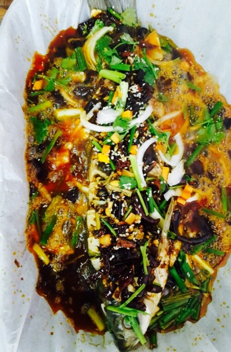 煌氏·水晶纸包鱼(红河中路店)